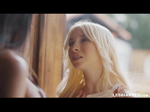 ❤️ Дівчина приходить додому через кілька місяців і в кінцевому підсумку їсть кицьку своєї мачухи Секс-відео на uk.redgast4asset.ru ❌